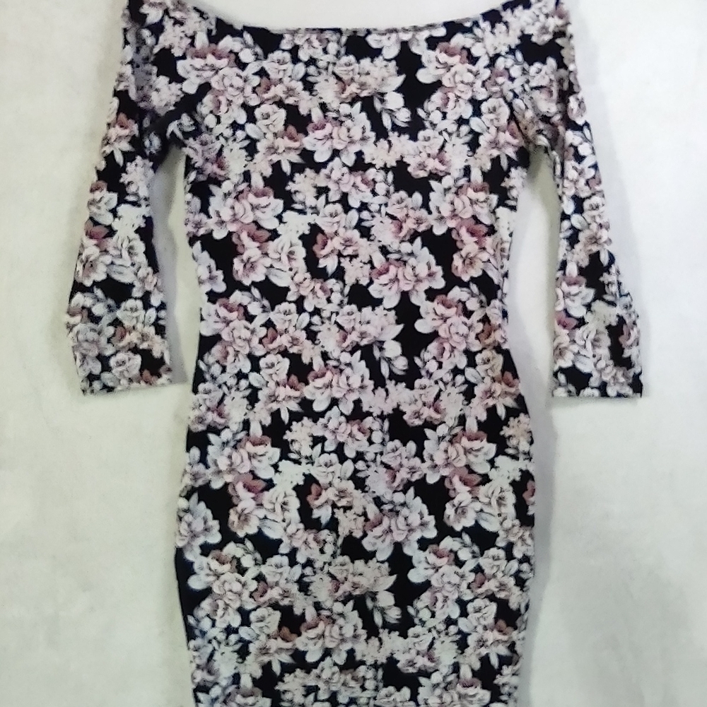 Charlotte Russe Black Floral Off-Shoulder Bodycon Mini Dress